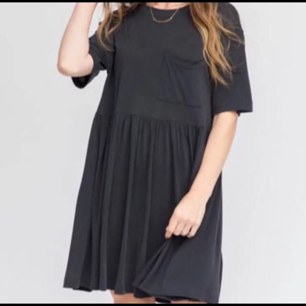 NWT Agnes & Dora Kahlo black tunic/dress size M